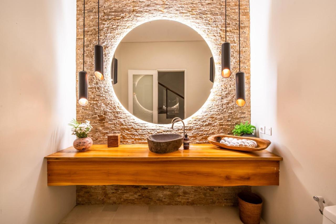 Villa Sunsara 4 - Enchanting 4Br Villa In A Great Location Canggu  Bagian luar foto