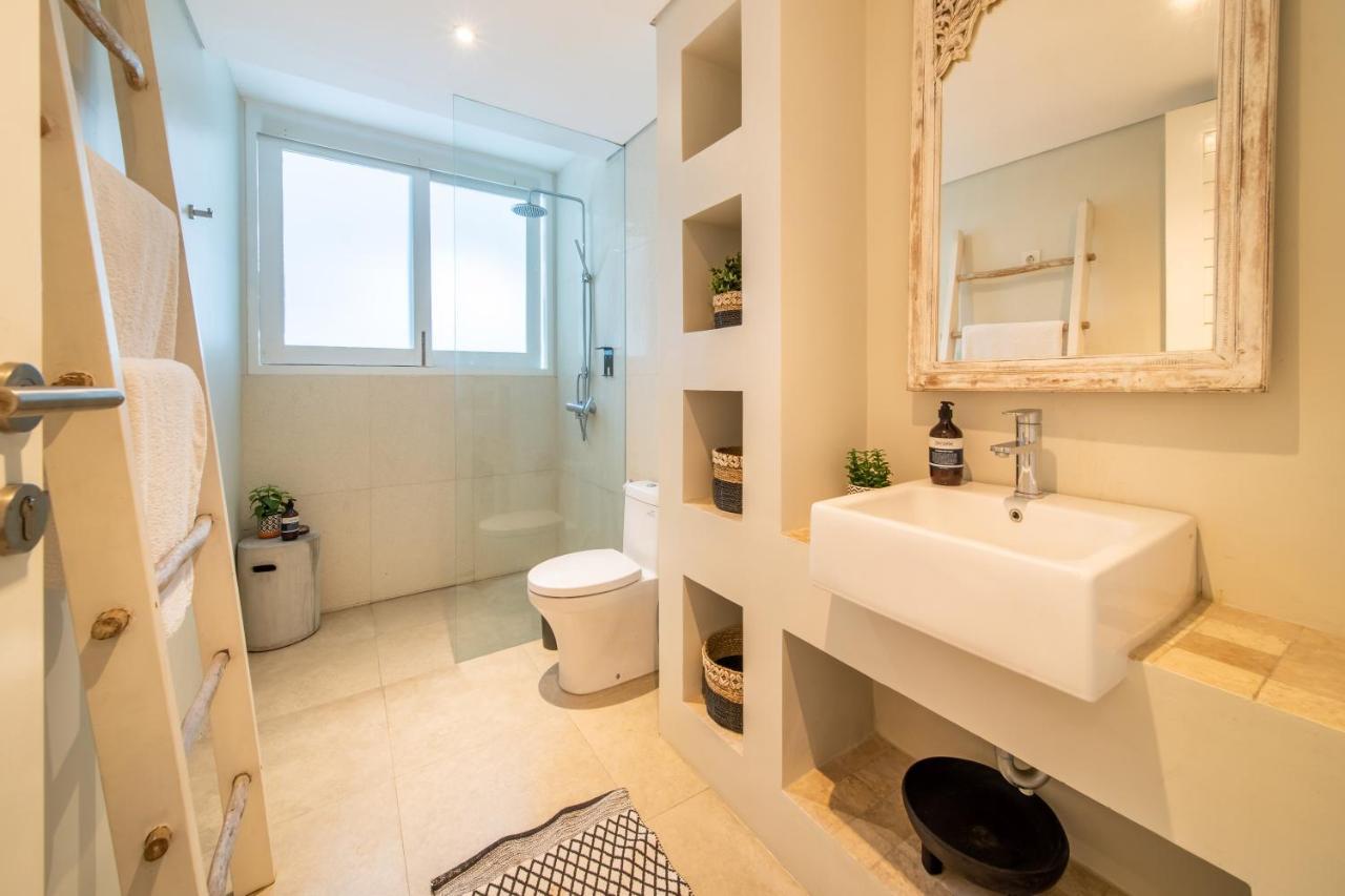 Villa Sunsara 4 - Enchanting 4Br Villa In A Great Location Canggu  Bagian luar foto
