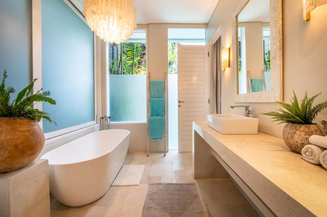 Villa Sunsara 4 - Enchanting 4Br Villa In A Great Location Canggu  Bagian luar foto